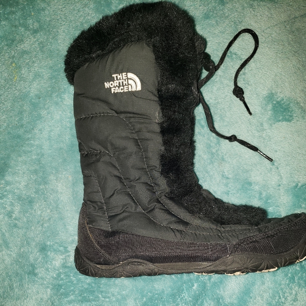 Women's north face weather boots